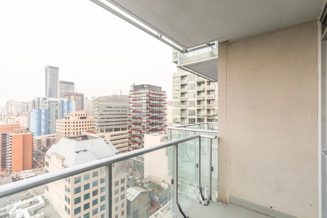 Luxury 2 Bedroom In The Heart Of Entertainment District W/ Cn Tower View Toronto Ngoại thất bức ảnh