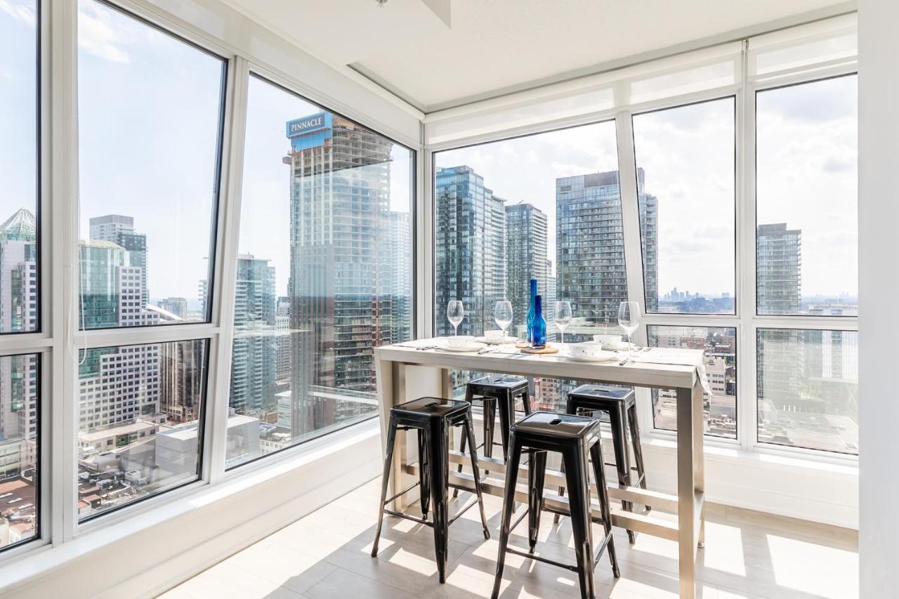 Luxury 2 Bedroom In The Heart Of Entertainment District W/ Cn Tower View Toronto Ngoại thất bức ảnh