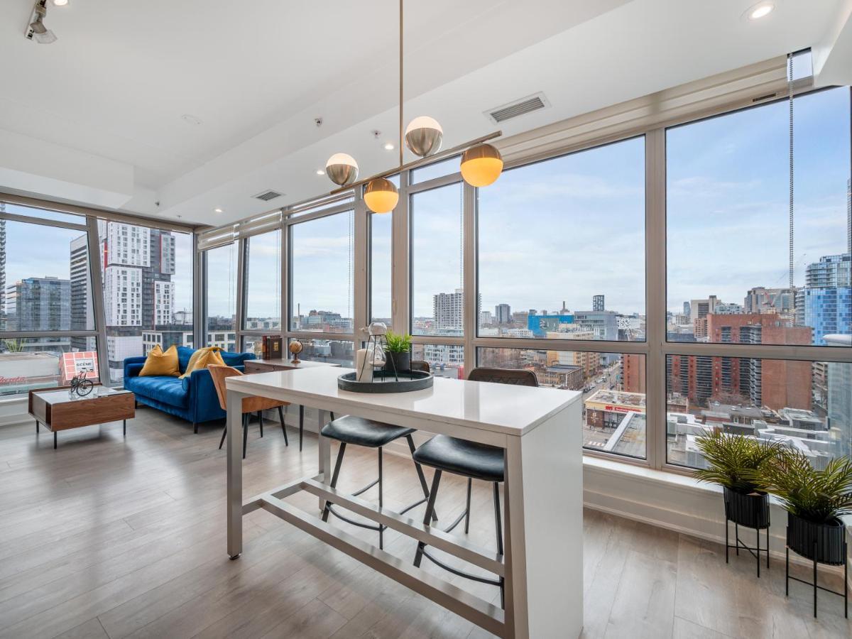 Luxury 2 Bedroom In The Heart Of Entertainment District W/ Cn Tower View Toronto Ngoại thất bức ảnh